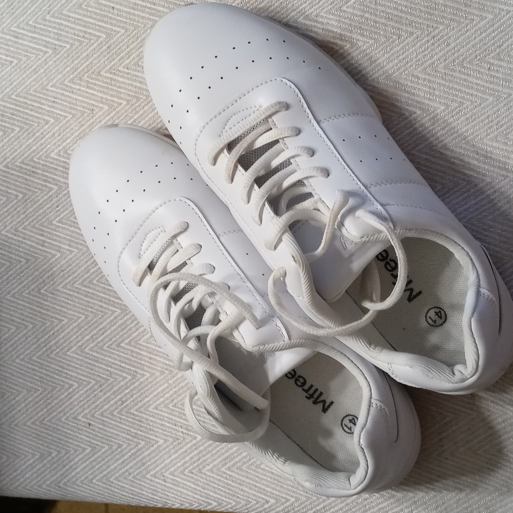 Mfreely Cheerleading Sneakers